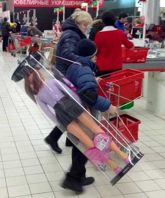 Однажды в российском супермаркете... - Big-Barbie.jpg