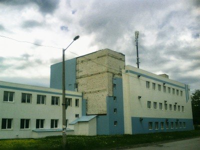 21 миллион вбухало государство в создание этой фабрики. Но ни «Шахтарочки», ни обещанных 700 рабочих мест пока нет  - Shahtersk-Factory.jpg