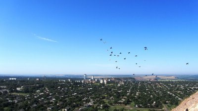 Авторский снимок (nabat). Вдали видны копры ш-ты им. Дзержинского, справа - здания ЦОФ. Фото было использовано для первого форзаца сборника &quot;Встряска&quot; (2011).