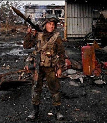 Боец нацгвардии в Донецком аэропорту