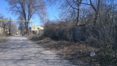 Цивилизация видна на дальнем плане