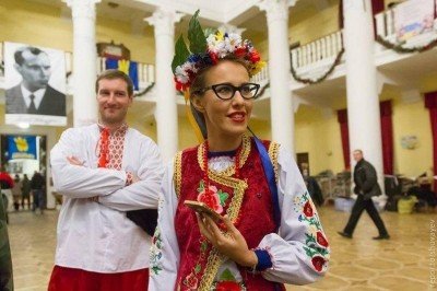 Ксения Собчак в вышиванке