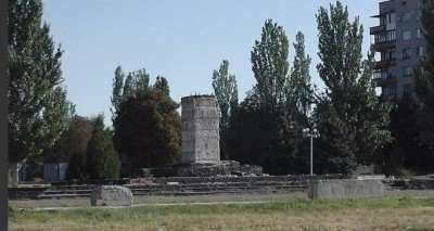 Ленина здесь больше нет