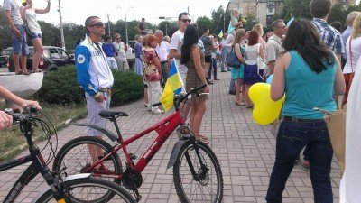 Людей собралось немало
