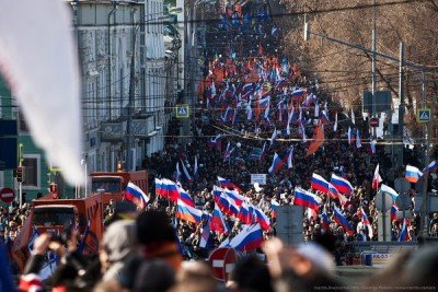 Людей собралось очень много
