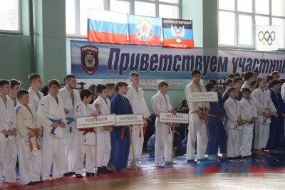 Спортсмены лже-республик