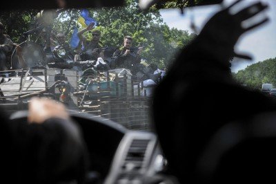 Украинская армия берет Луганск