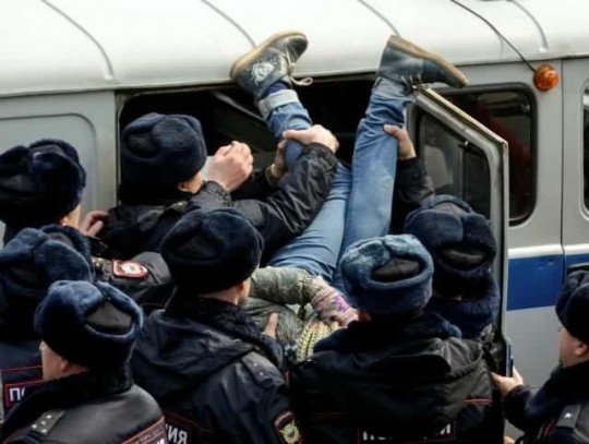 В Москве стартовал митинг против коррупции Он вам не Димон  - 84837.jpg