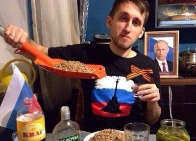 жрать с лопаты - это у русских в крови оказываецо!